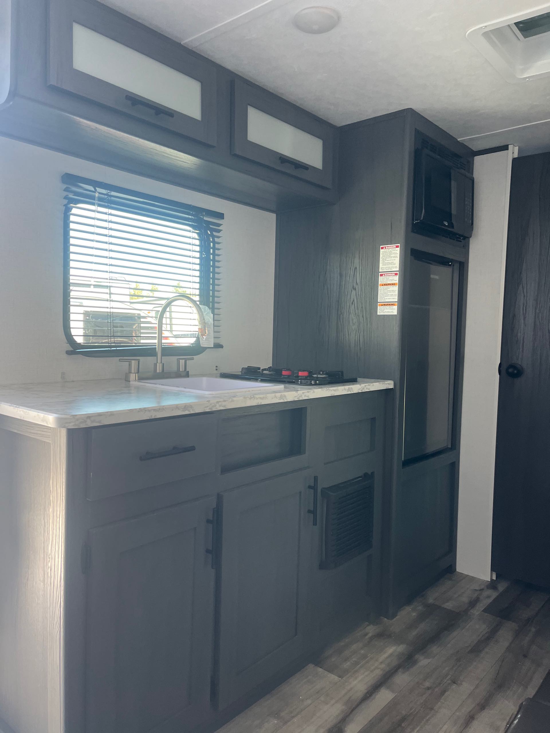 2024 Dutchmen Aspen Trail Mini 17BH at Prosser's Premium RV Outlet