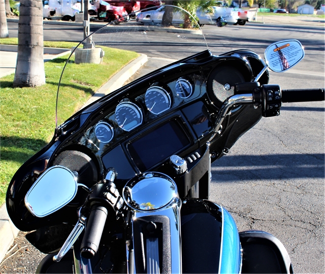 2022 Harley-Davidson Electra Glide Ultra Limited at Quaid Harley-Davidson, Loma Linda, CA 92354