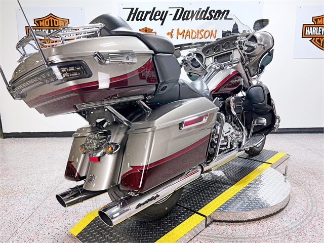 2015 Harley-Davidson Electra Glide CVO Limited at Harley-Davidson of Madison