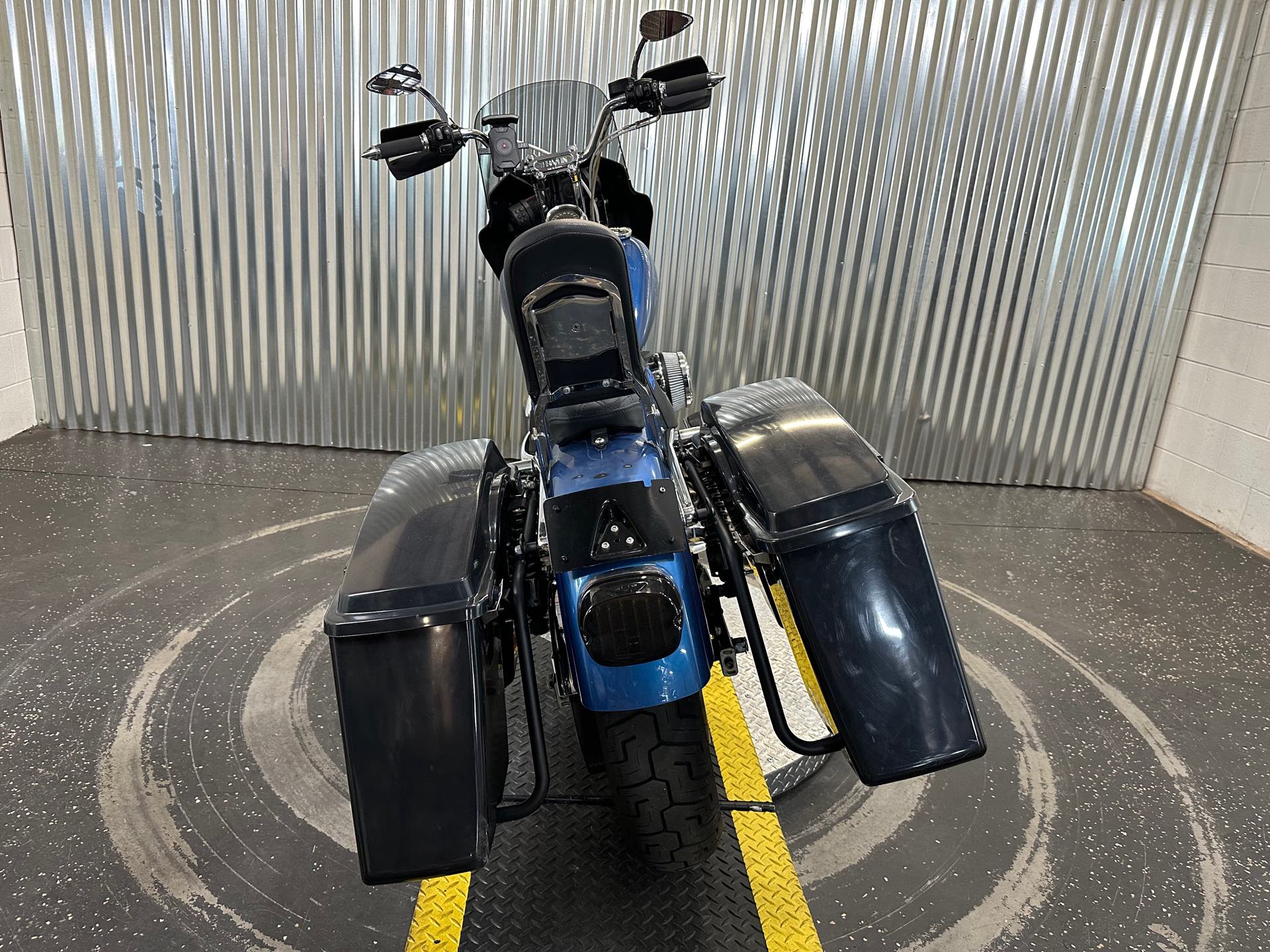 2005 Harley-Davidson Dyna Low Rider at Teddy Morse's Grand Junction Harley-Davidson