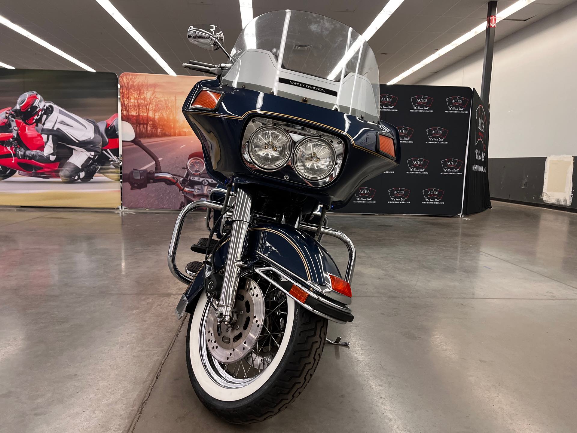 1986 Harley-Davidson FLHT at Aces Motorcycles - Denver