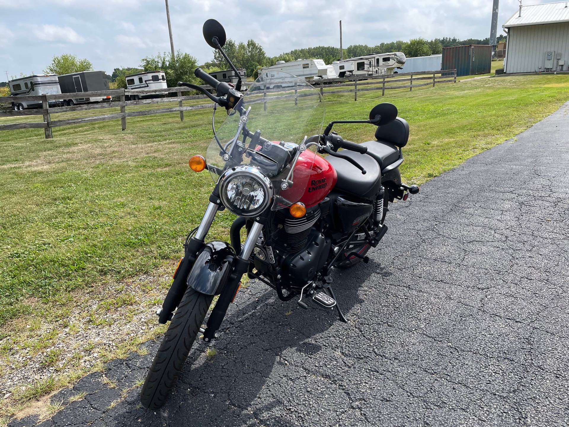 2023 Royal Enfield Meteor 350 at Randy's Cycle