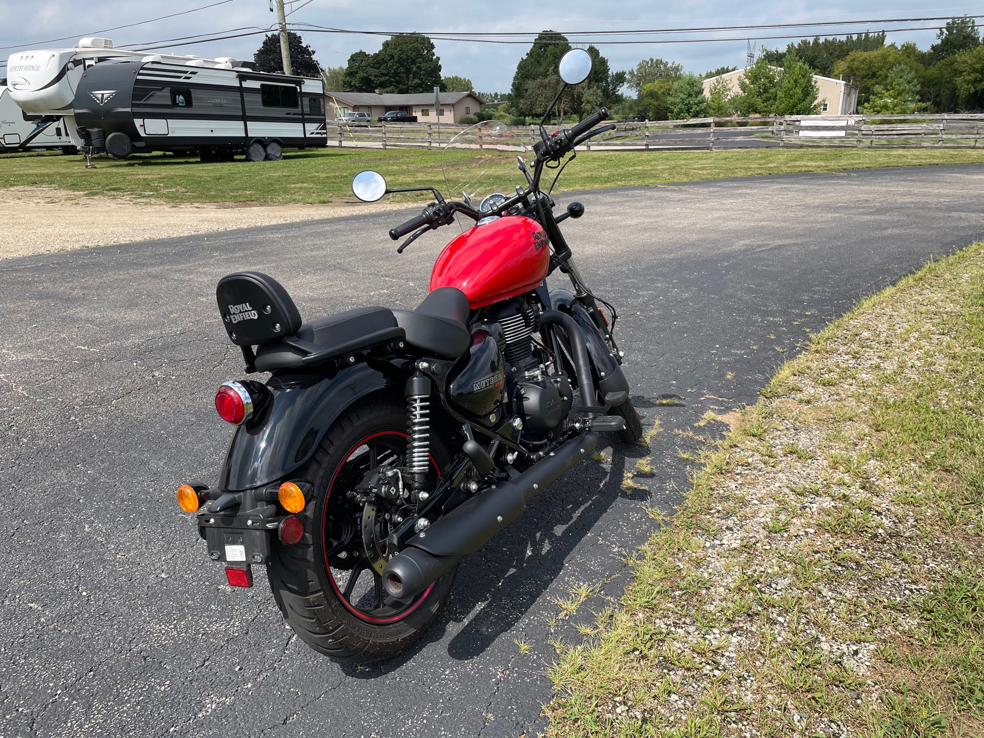 2023 Royal Enfield Meteor 350 at Randy's Cycle