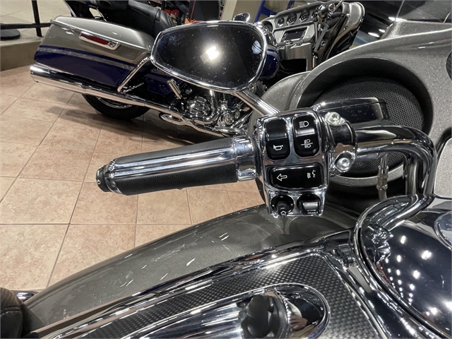 2016 Harley-Davidson Electra Glide CVO Limited at Clawson Motorsports