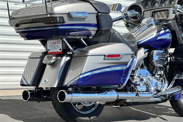 2016 Harley-Davidson Electra Glide CVO Limited at Clawson Motorsports