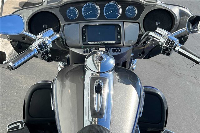 2016 Harley-Davidson Electra Glide CVO Limited at Clawson Motorsports