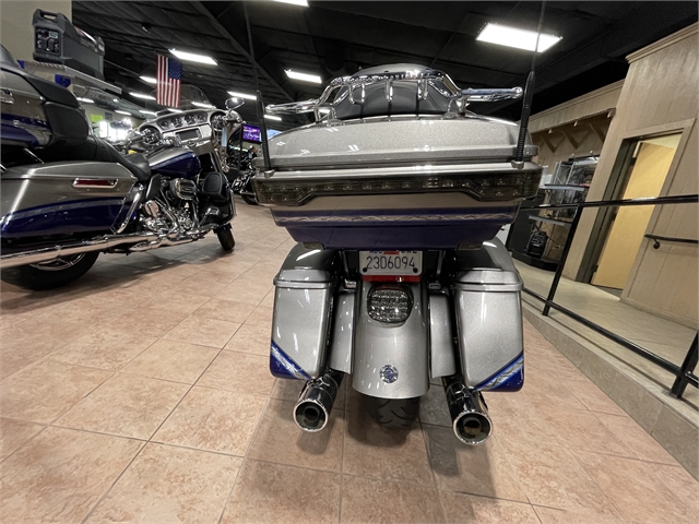 2016 Harley-Davidson Electra Glide CVO Limited at Clawson Motorsports