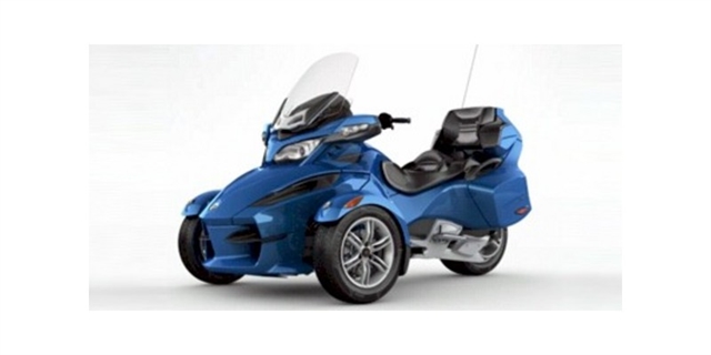 2011 Can-Am Spyder Roadster RT Audio And Convenience at Got Gear Motorsports