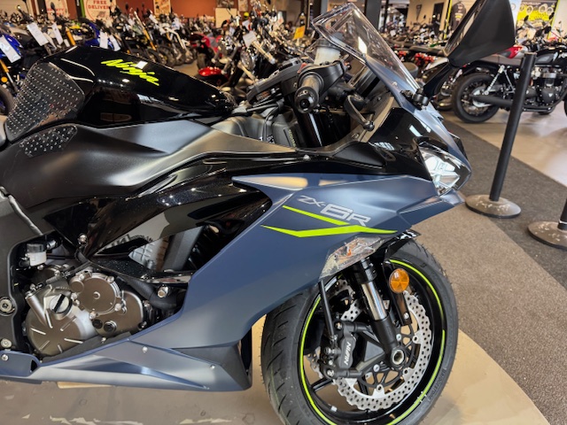 2023 Kawasaki Ninja ZX-6R Base at Martin Moto