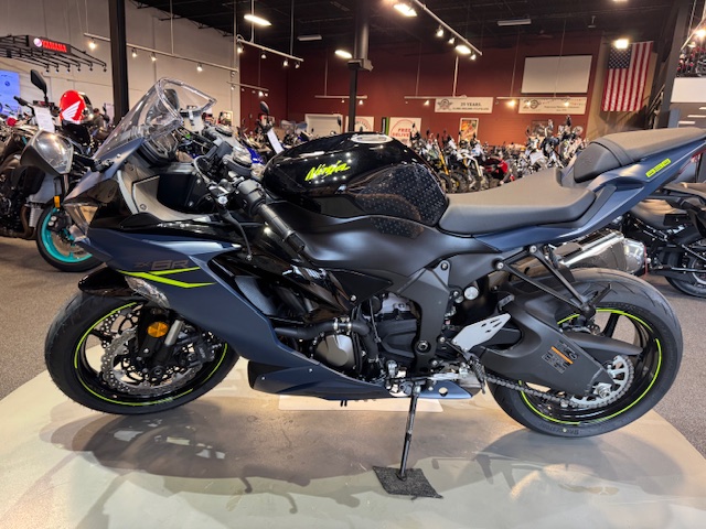 2023 Kawasaki Ninja ZX-6R Base at Martin Moto