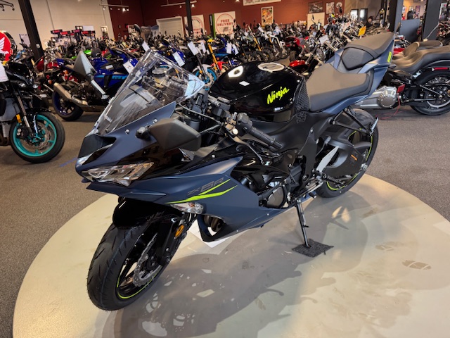 2023 Kawasaki Ninja ZX-6R Base at Martin Moto