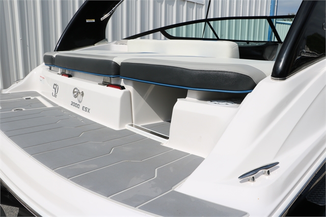 2021 Regal 2000 ESX at Jerry Whittle Boats