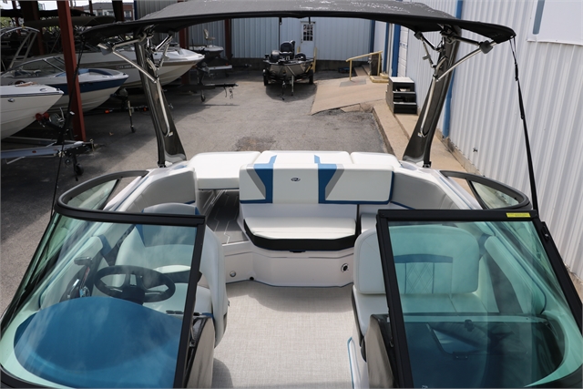 2021 Regal 2000 ESX at Jerry Whittle Boats