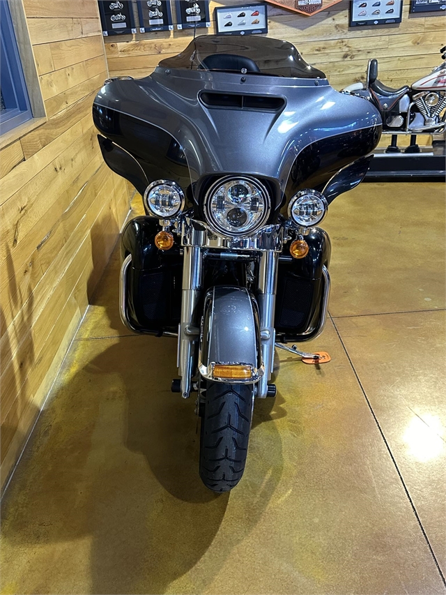 2014 Harley-Davidson Ultra Limited at Thunder Road Harley-Davidson