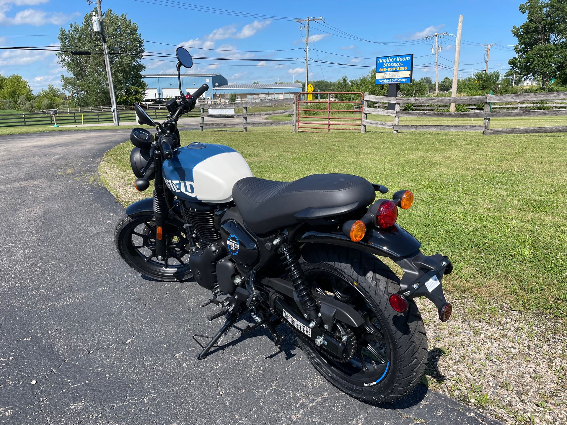 2023 Royal Enfield Hunter 350 at Randy's Cycle