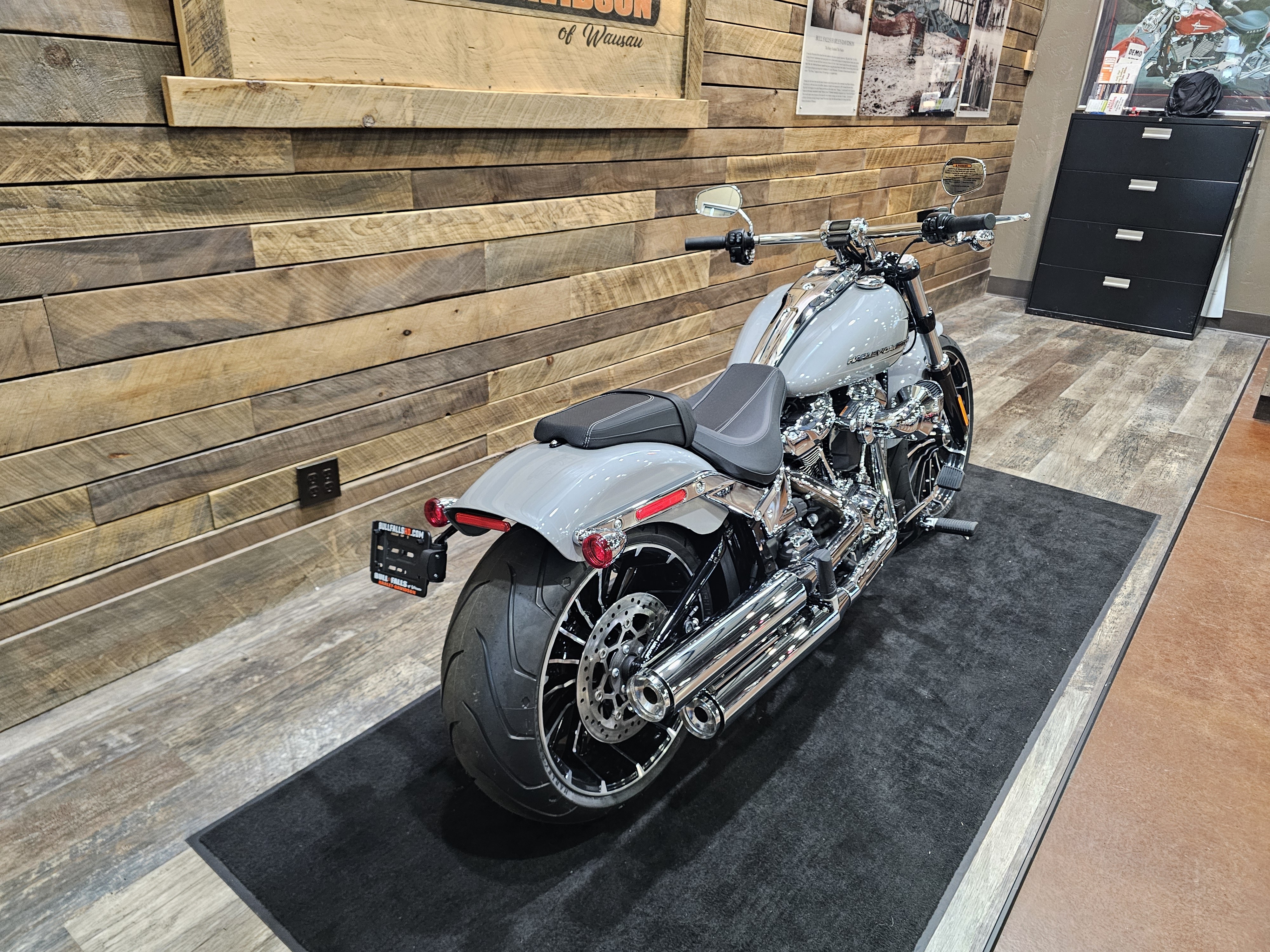 2024 Harley-Davidson Softail Breakout at Bull Falls Harley-Davidson