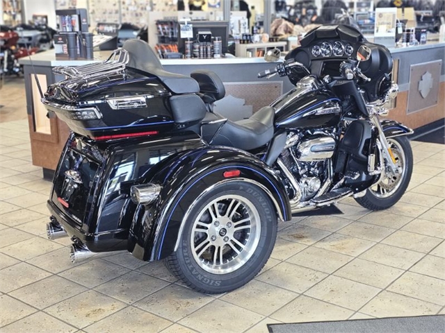 2020 Harley-Davidson Trike Tri Glide Ultra at Destination Harley-Davidson®, Tacoma, WA 98424