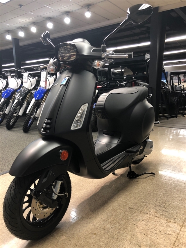 2020 Vespa Sprint 150 Notte | Sloan's Motorcycle ATV
