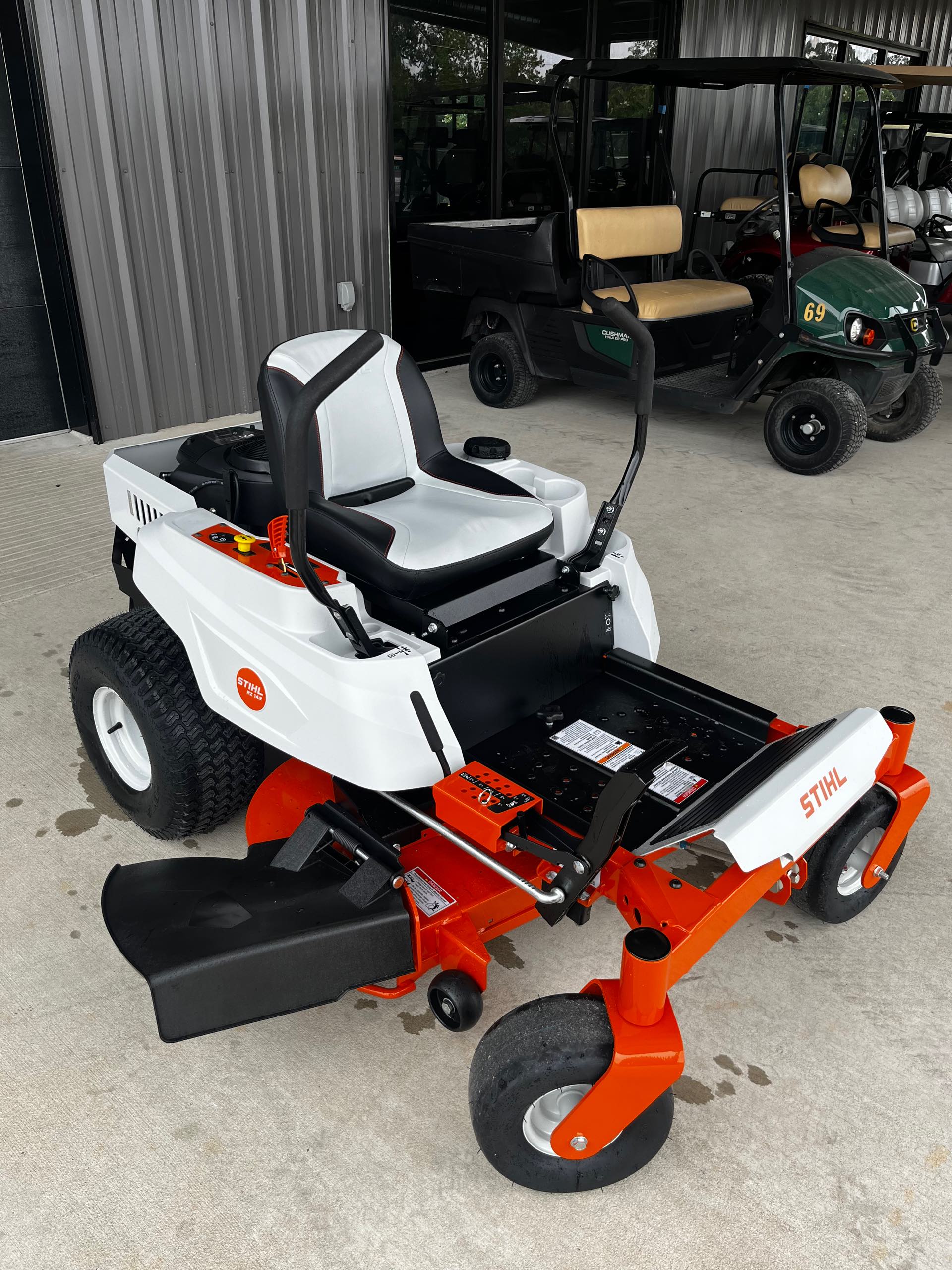 2024 STIHL Zero-turn mowers RZ 142 at Patriot Golf Carts & Powersports