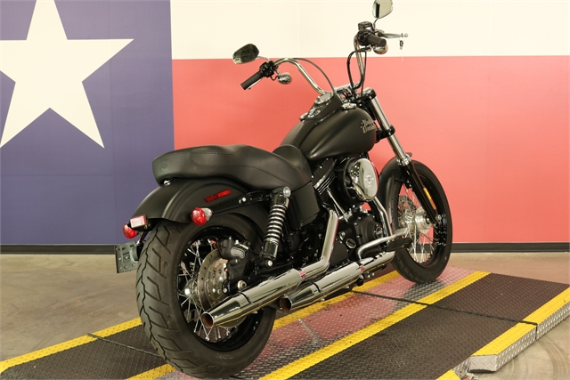 2015 Harley-Davidson Dyna Street Bob at Texas Harley