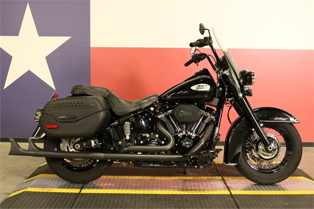 2021 Harley-Davidson Heritage Classic 114 at Texas Harley