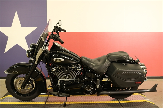 2021 Harley-Davidson Heritage Classic 114 at Texas Harley