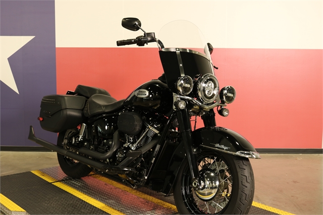 2021 Harley-Davidson Heritage Classic 114 at Texas Harley