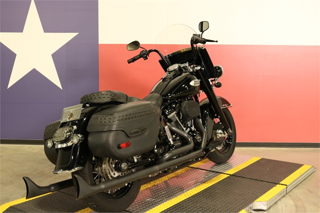 2021 Harley-Davidson Heritage Classic 114 at Texas Harley