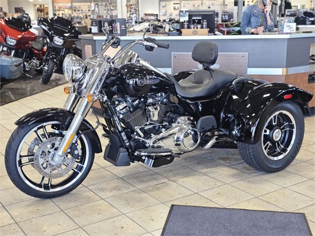 2021 Harley-Davidson Freewheeler at Destination Harley-Davidson®, Tacoma, WA 98424