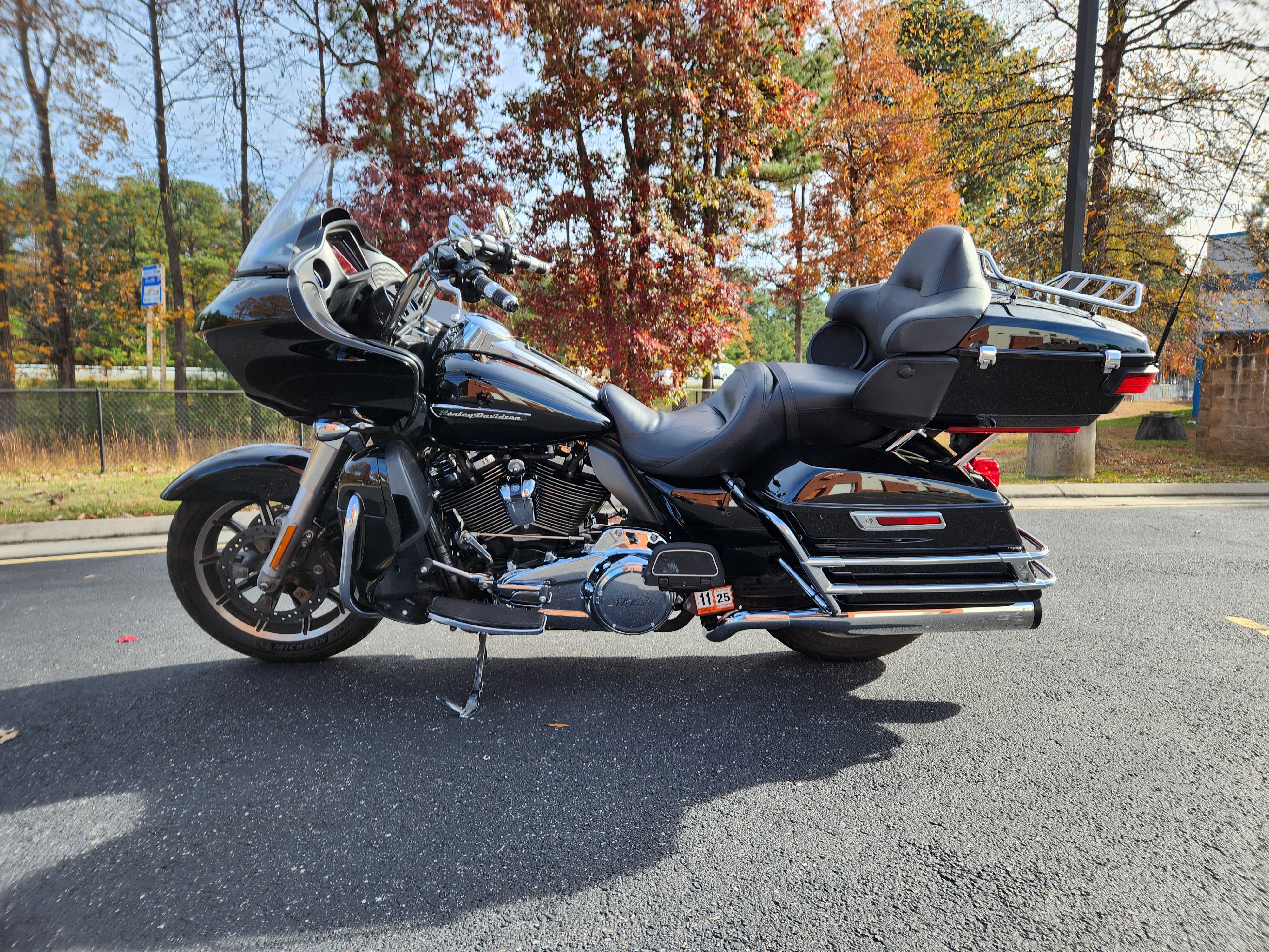 2019 Harley-Davidson Road Glide Ultra at Richmond Harley-Davidson