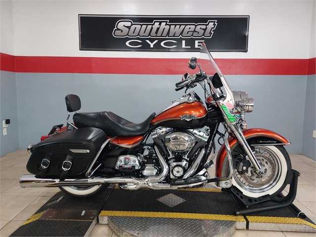 2011 Harley-Davidson Road King Classic at Southwest Cycle, Cape Coral, FL 33909