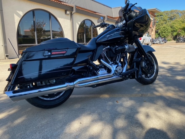 2011 Harley-Davidson Road Glide Custom at Lucky Penny Cycles