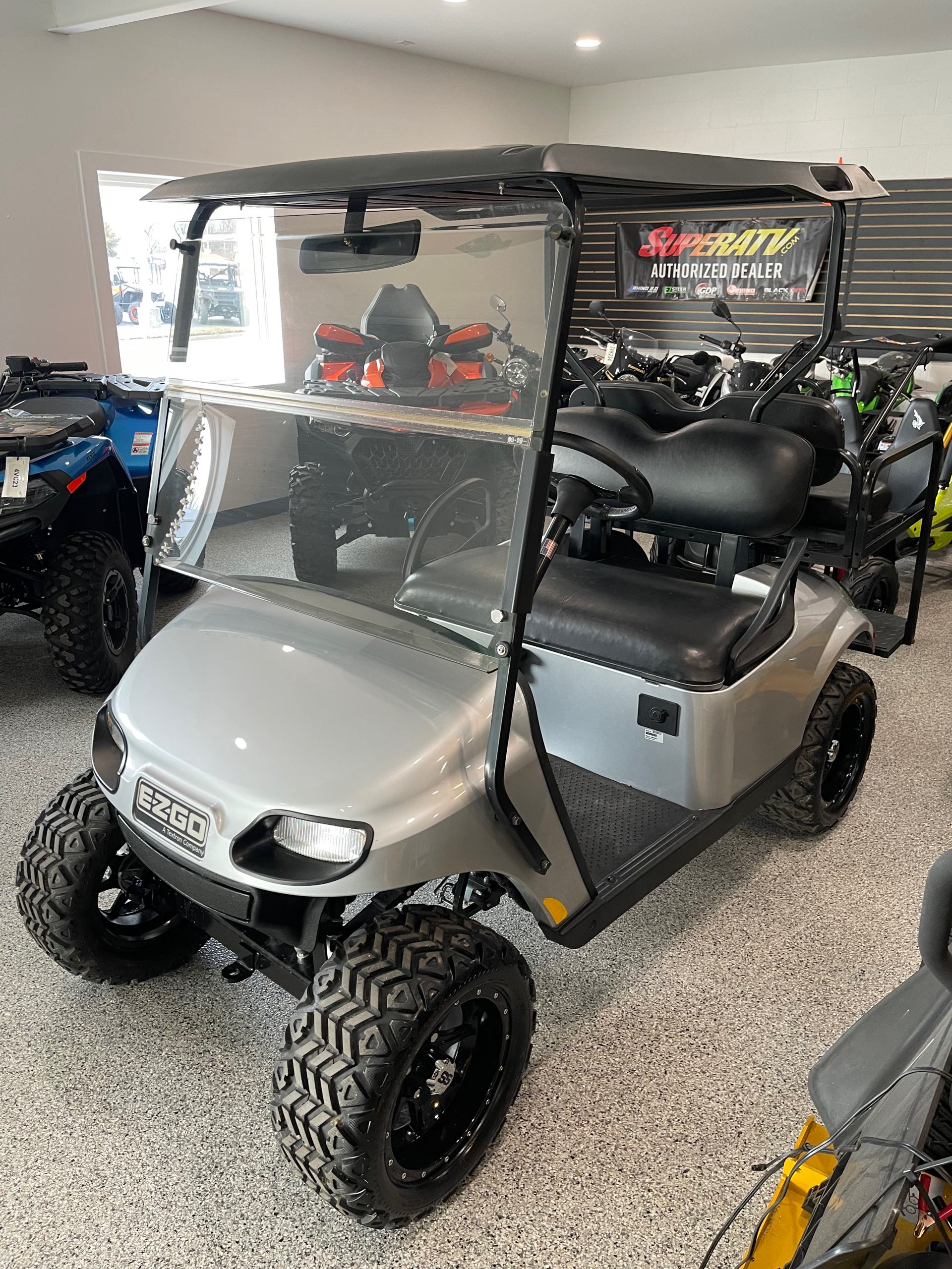 2022 EZ-GO Valor Golf cart at Big River Motorsports