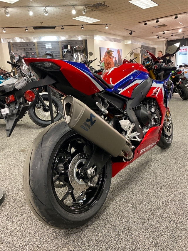 2021 Honda CBR1000RR-R Fireblade SP at Sloans Motorcycle ATV, Murfreesboro, TN, 37129