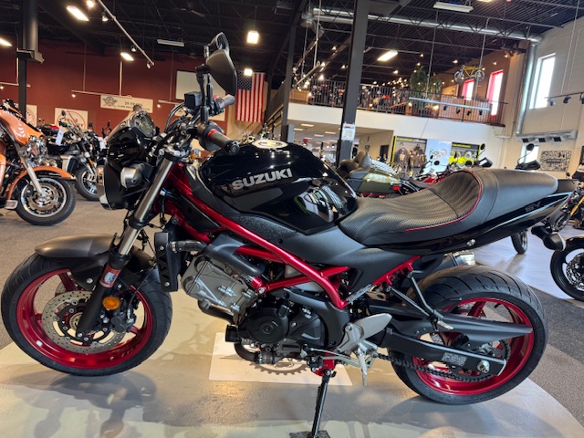 2018 Suzuki SV 650 ABS at Martin Moto