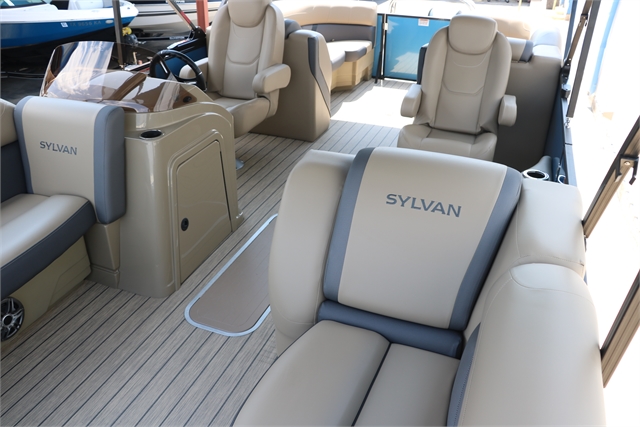 2024 Sylvan Mirage X3 Tri-Toon at Jerry Whittle Boats