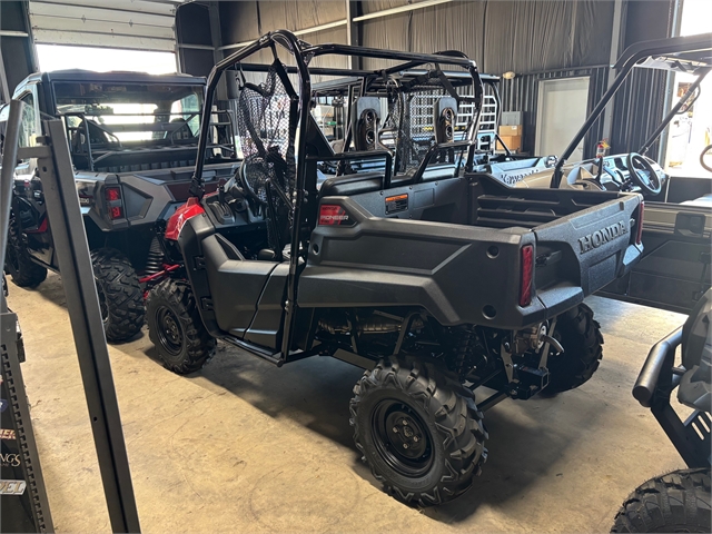 2025 Honda Pioneer 700 Base at Dale's Fun Center, Victoria, TX 77904