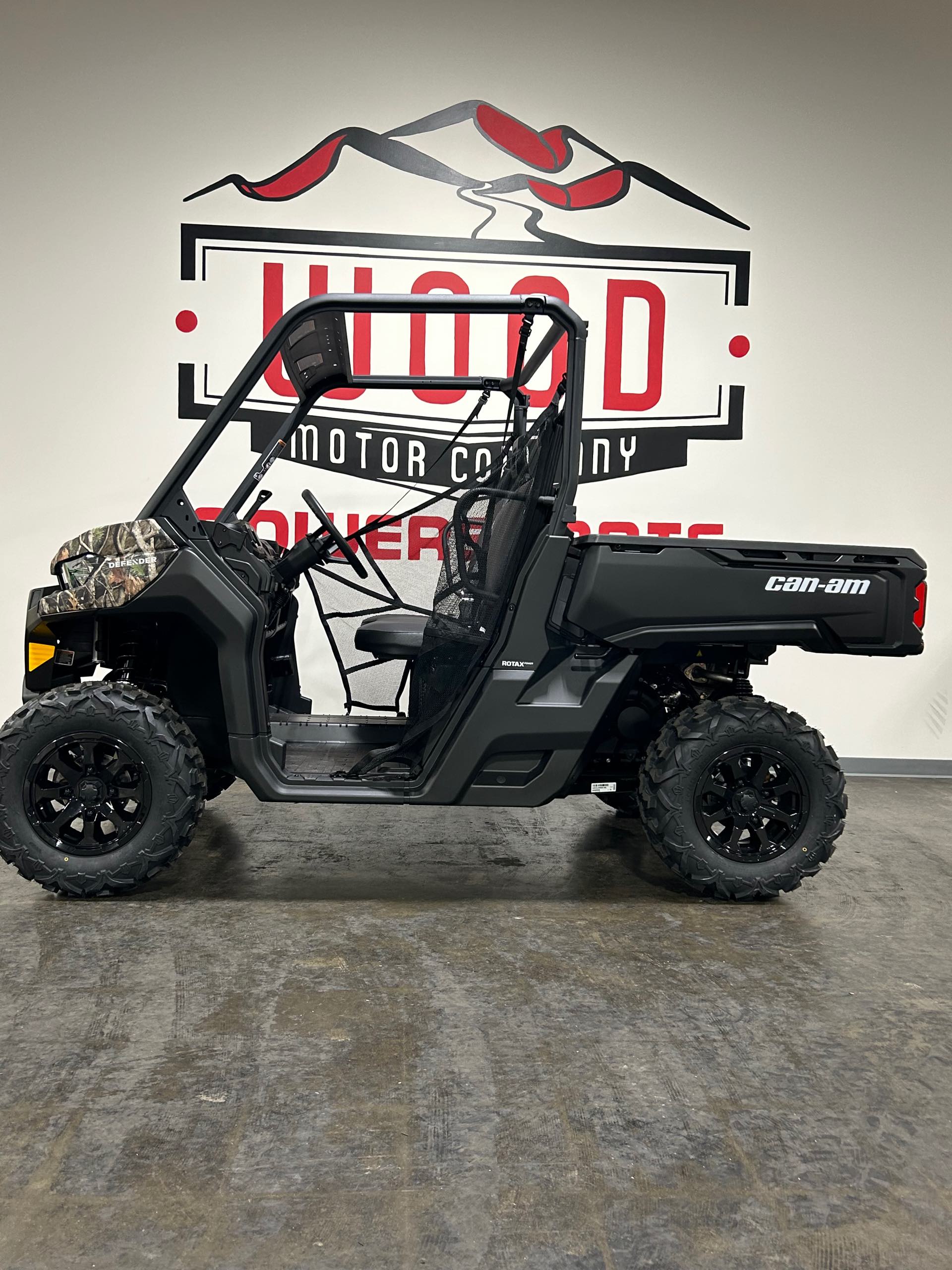 2024 Can-Am Defender DPS HD7 at Wood Powersports Harrison