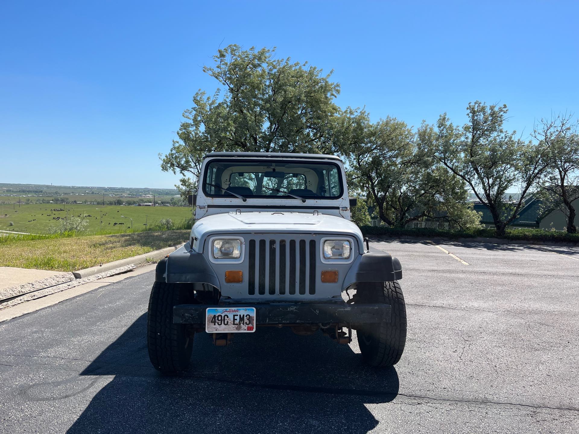 1990 Jeep Wrangler 4x4 at Mount Rushmore Motorsports