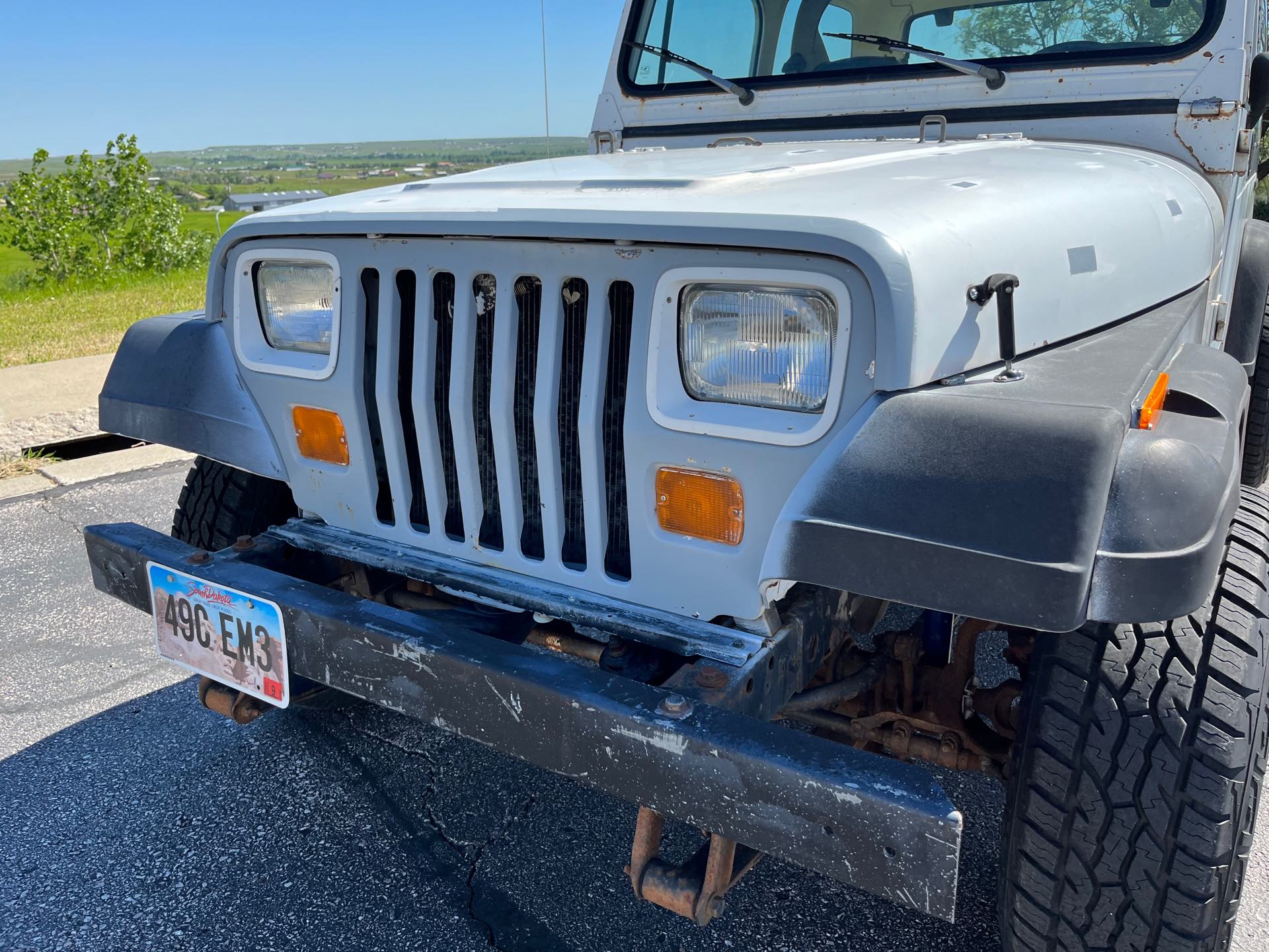 1990 Jeep Wrangler 4x4 at Mount Rushmore Motorsports