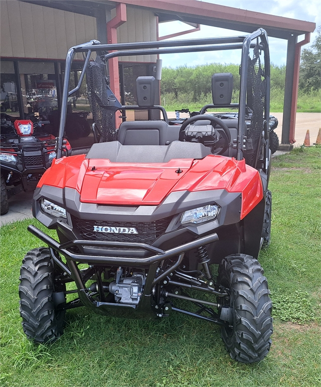 2025 Honda Pioneer 700 Deluxe at Dale's Fun Center, Victoria, TX 77904