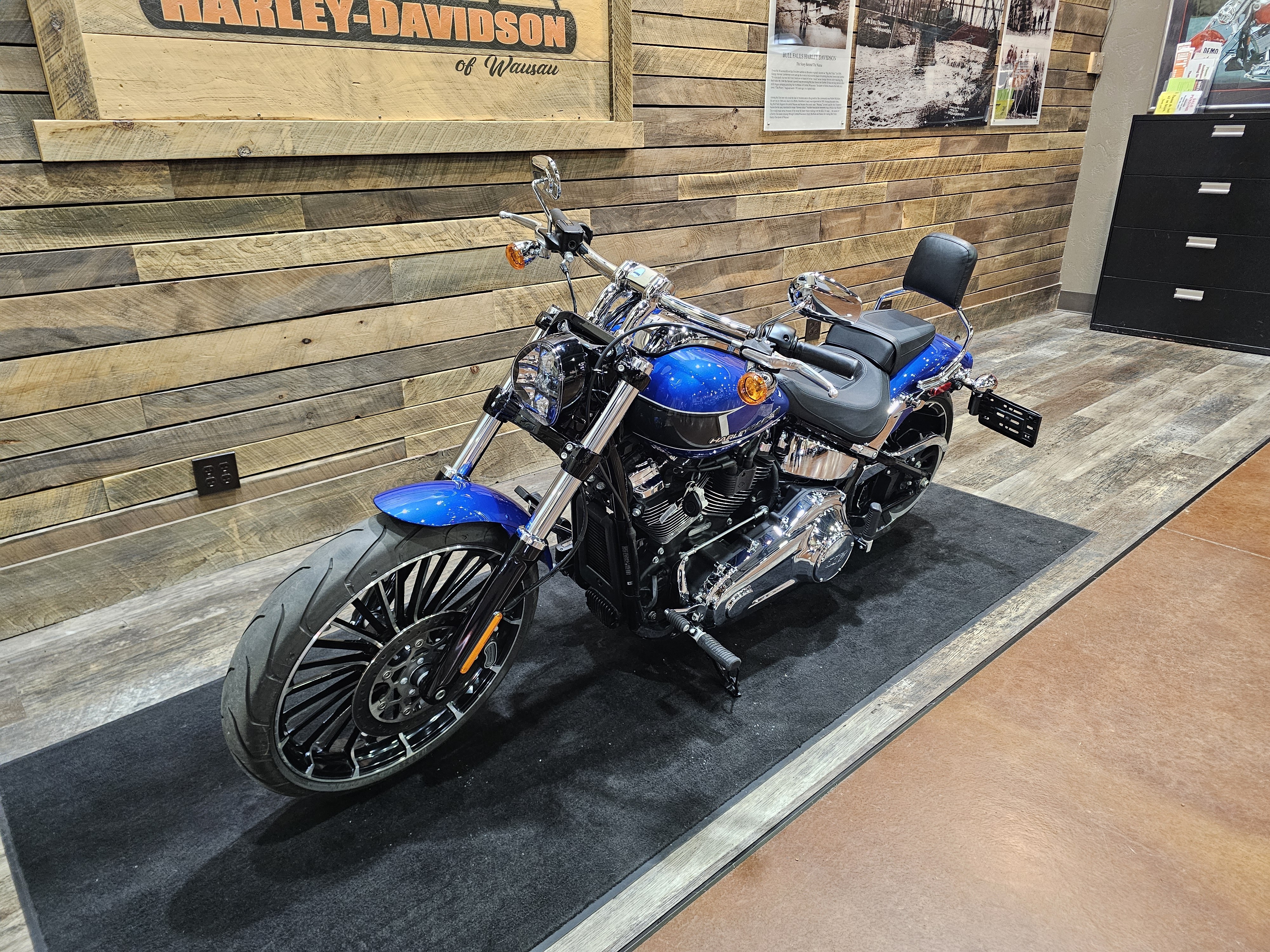 2024 Harley-Davidson Softail Breakout at Bull Falls Harley-Davidson