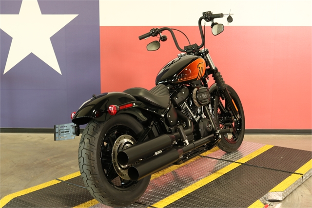 2023 Harley-Davidson Softail Street Bob 114 at Texas Harley