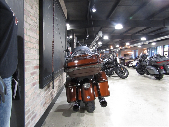 2019 Harley-Davidson Electra Glide CVO Limited at Cox's Double Eagle Harley-Davidson