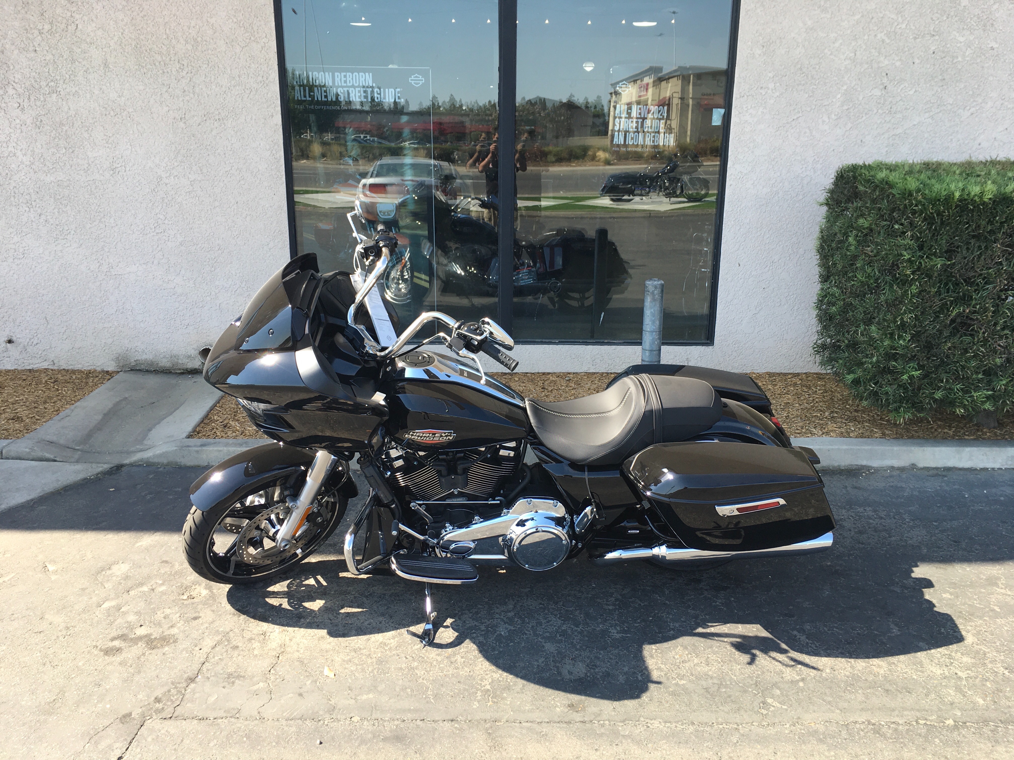 2024 Harley-Davidson Road Glide Base at Fresno Harley-Davidson