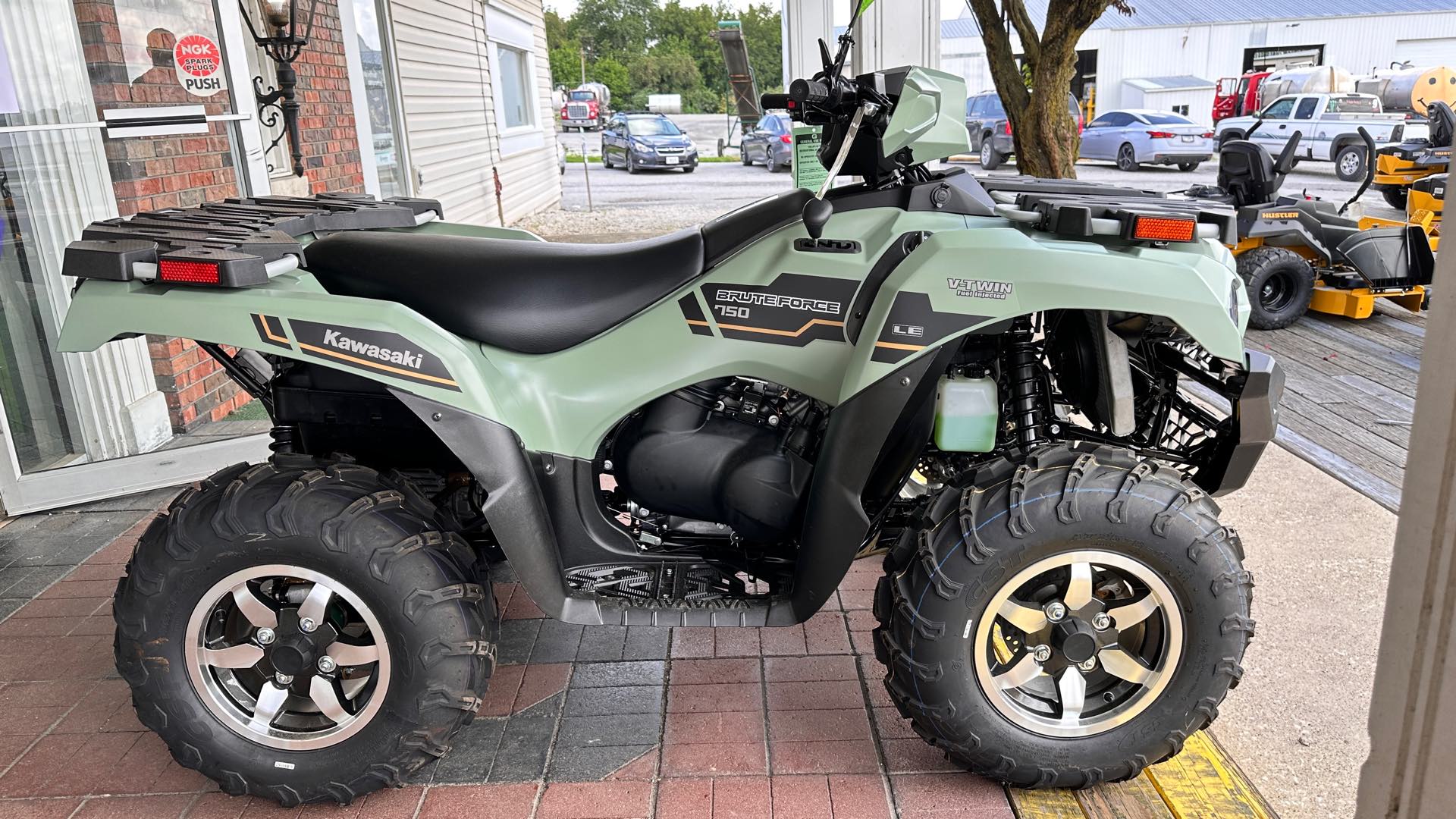 2024 Kawasaki Brute Force 750 EPS at Big River Motorsports