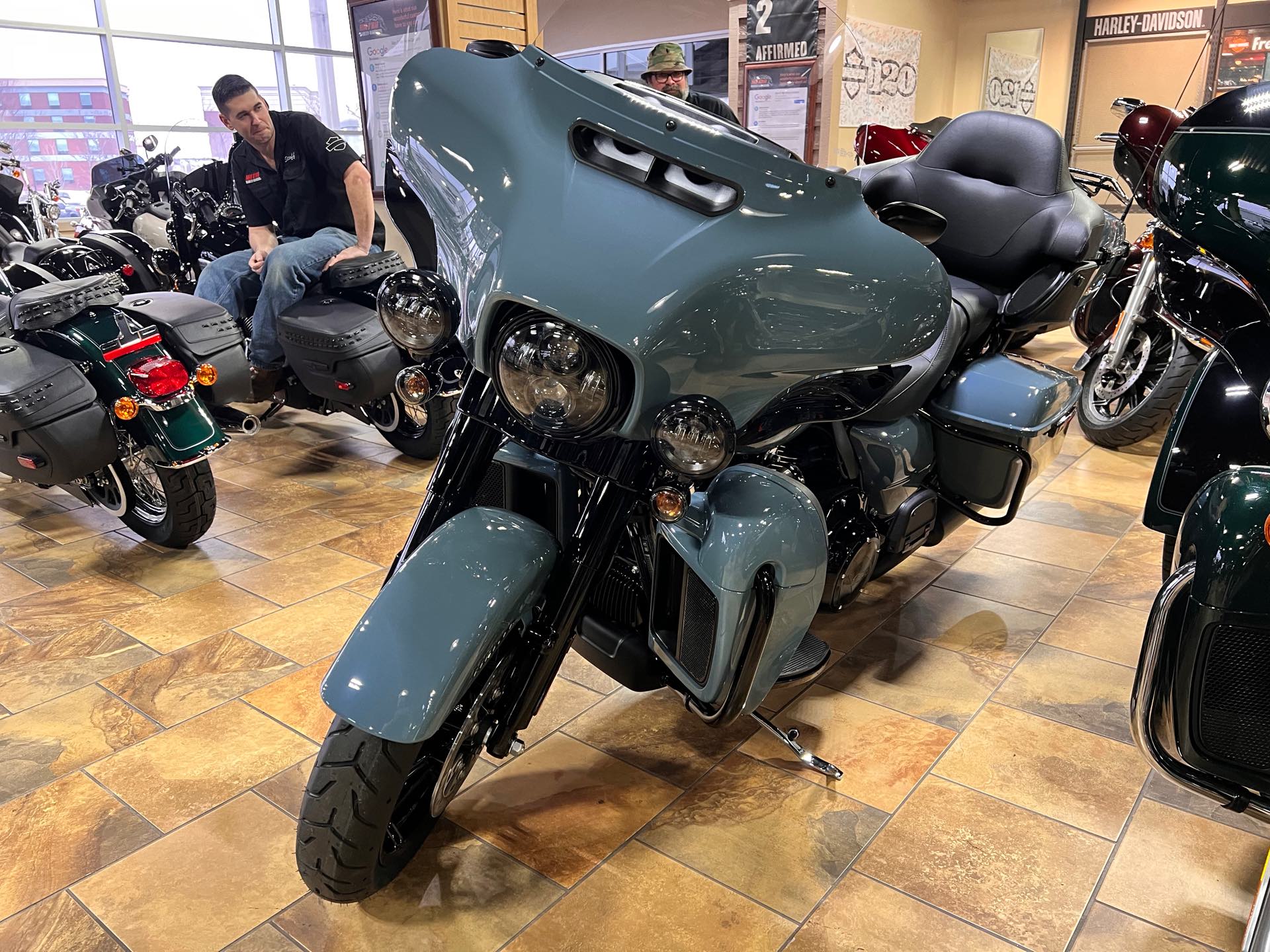 2024 Harley-Davidson Electra Glide Ultra Limited at Man O'War Harley-Davidson®