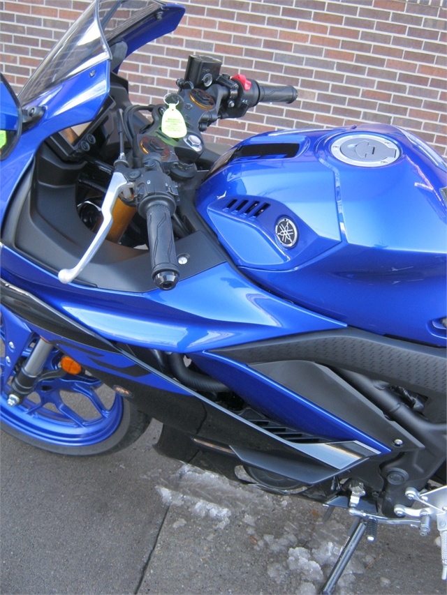 2019 Yamaha YZF-R3 at Brenny's Motorcycle Clinic, Bettendorf, IA 52722