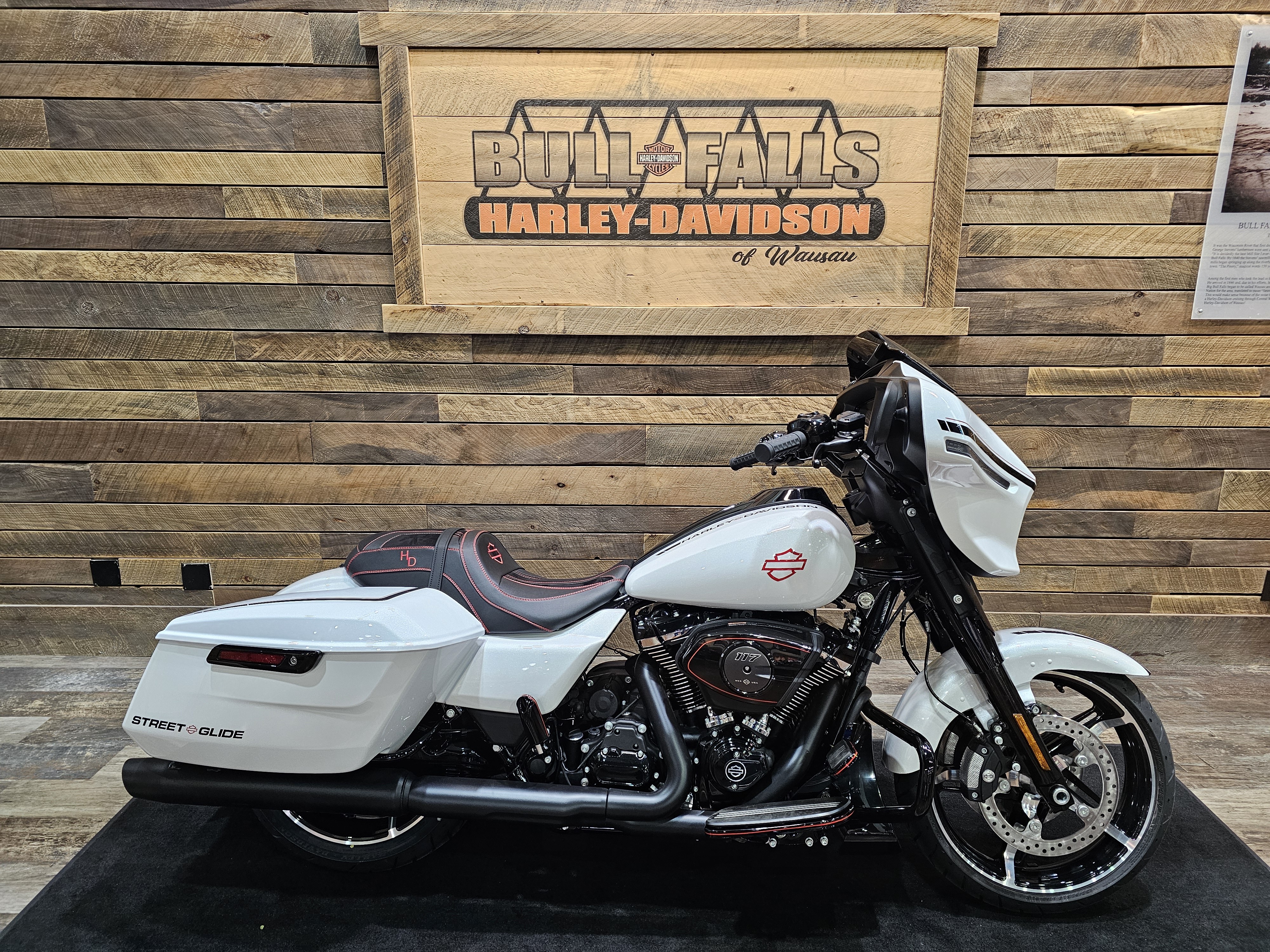 2024 Harley-Davidson Street Glide Base at Bull Falls Harley-Davidson