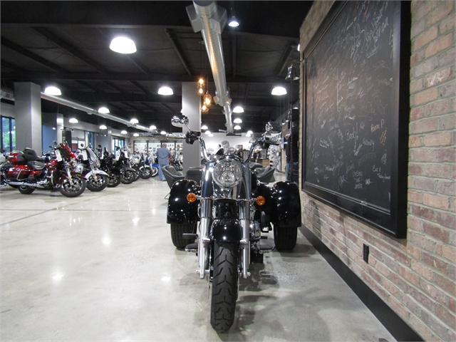 2021 Harley-Davidson Trike Freewheeler at Cox's Double Eagle Harley-Davidson